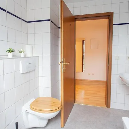 Pretty Skyline Work & Apartment