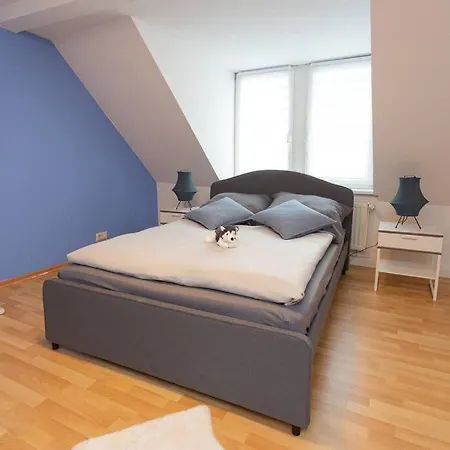 Pretty Skyline Work &